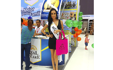 Edecanes para exposiciones